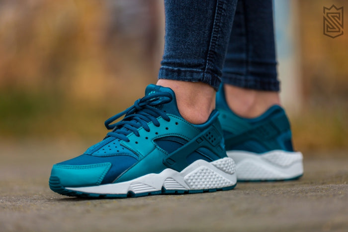 WMNS Air Huarache Run SE (türkis) - Schrittmacher Shop
