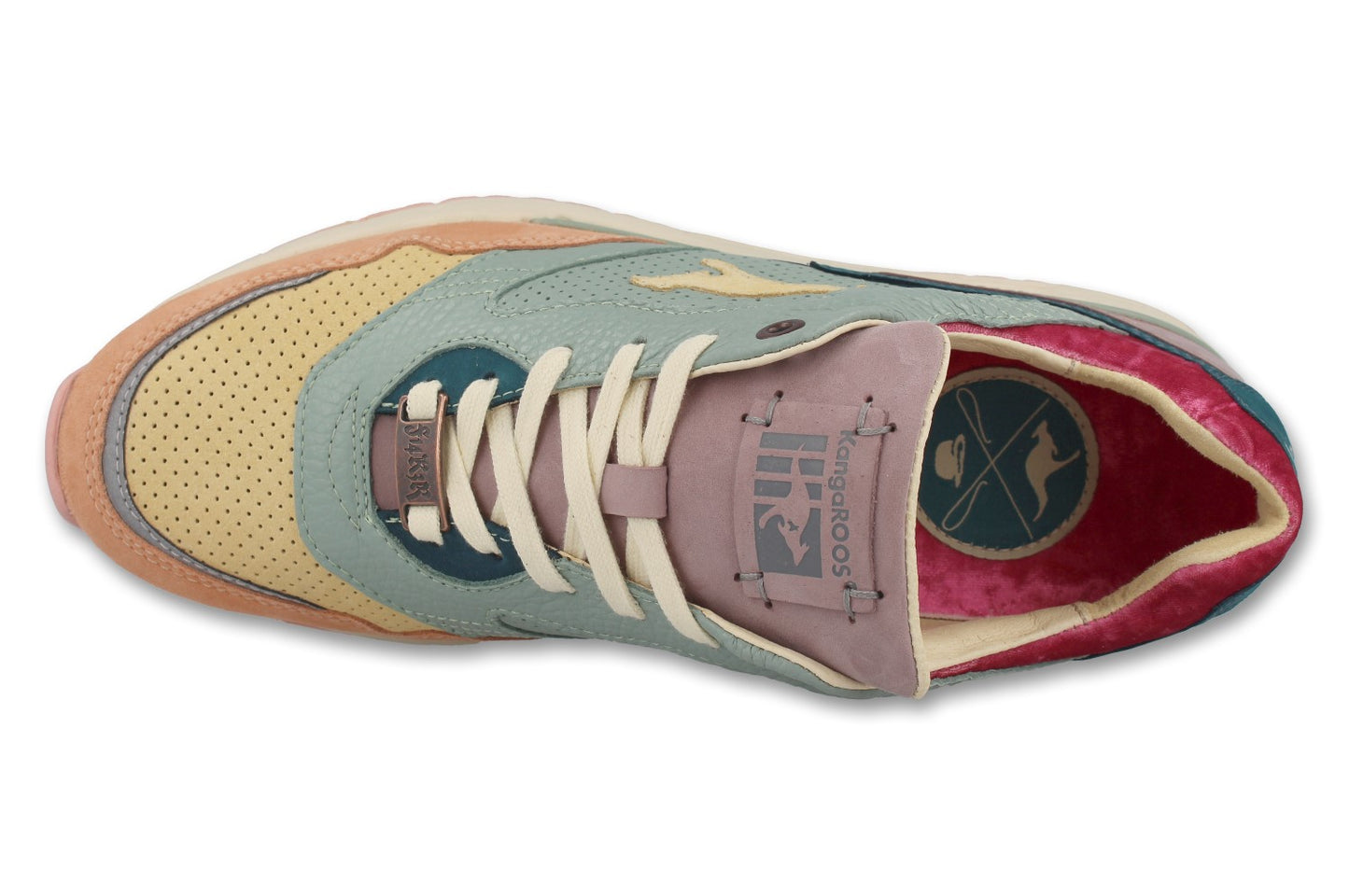 x The 6th Floor x WOMFT "F14K3R"