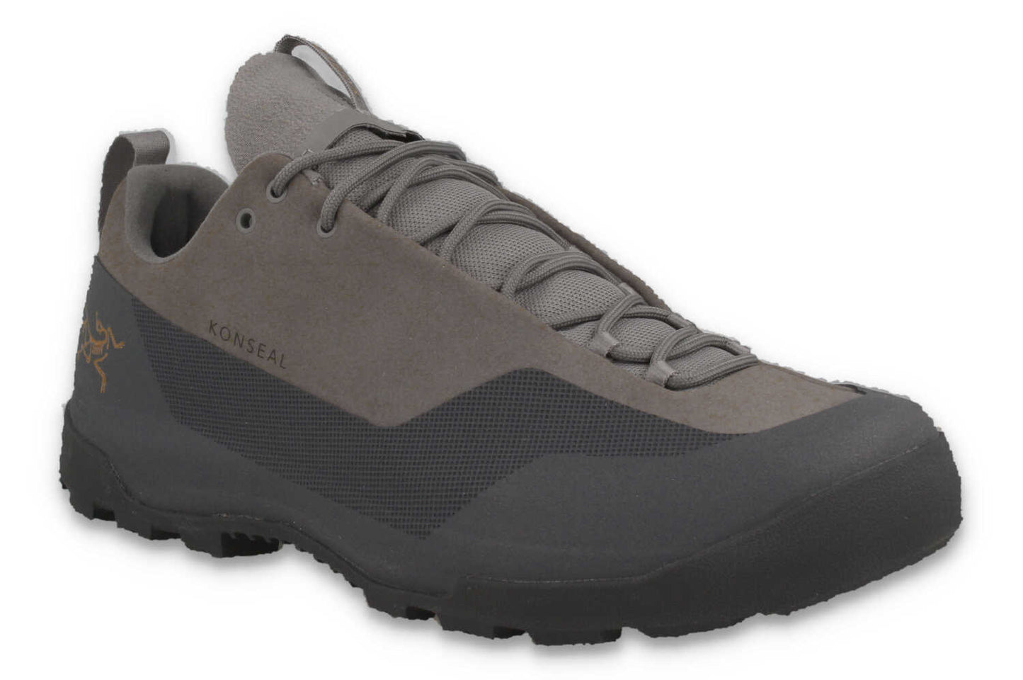 Arc'teryx Konseal GORE-TEX® in grau – Schräge Ansicht von vorne