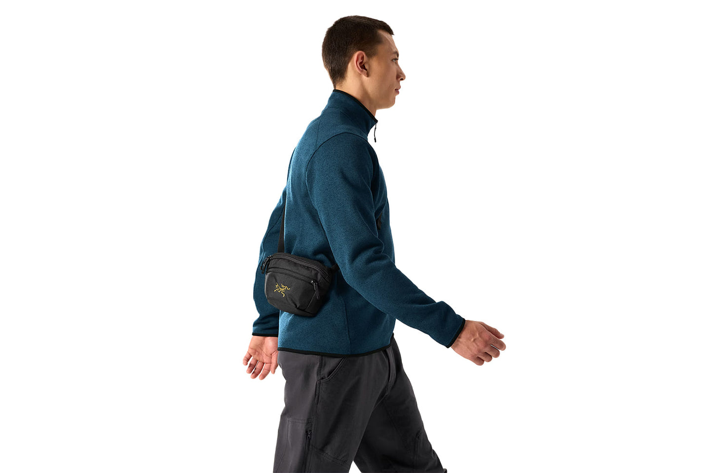 Arc'teryx Mantis 1,5L Bauchtasche schwarz als Hüfttasche getragen Seite 
