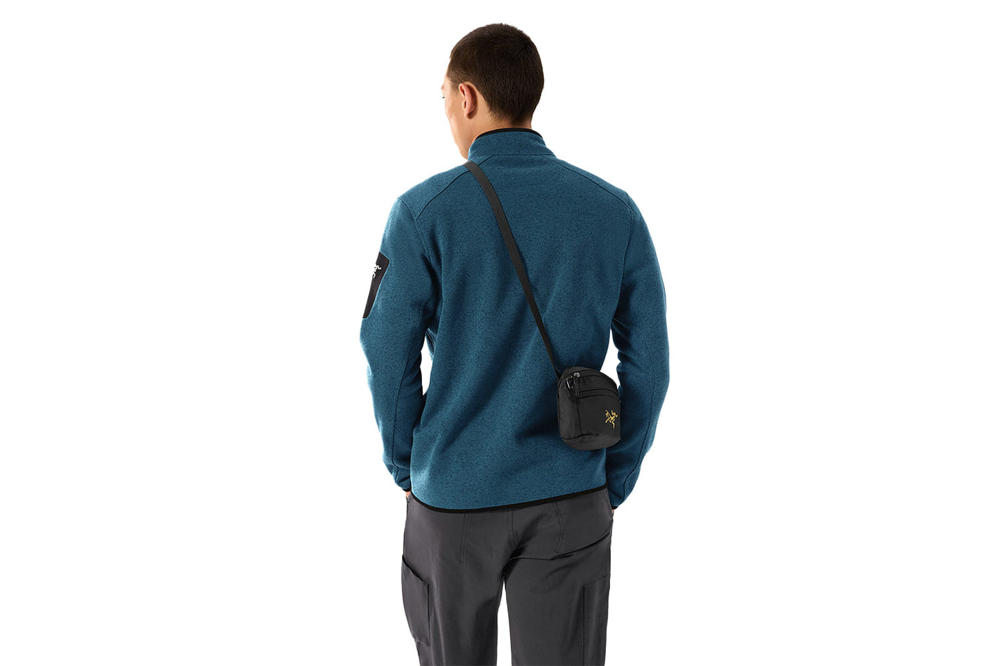 Arc'teryx Mantis 1,5L Bauchtasche schwarz als Hüfttasche getragen von hinten 