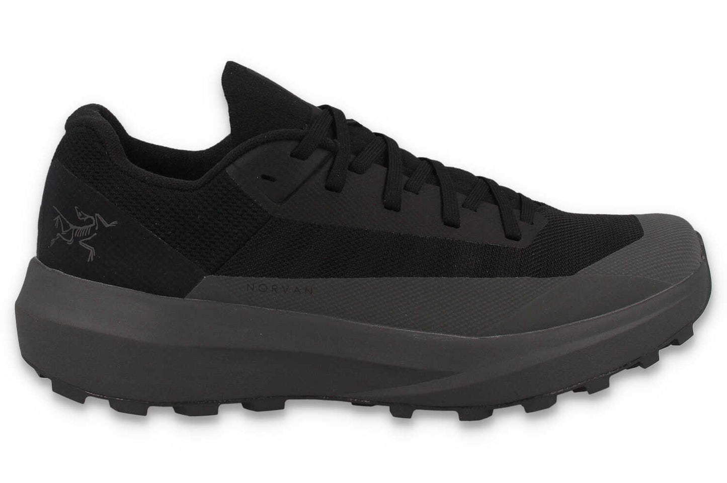 Arc'teryx Norvan LD 4 Damen Trailrunningschuh in Schwarz – Seitenansicht