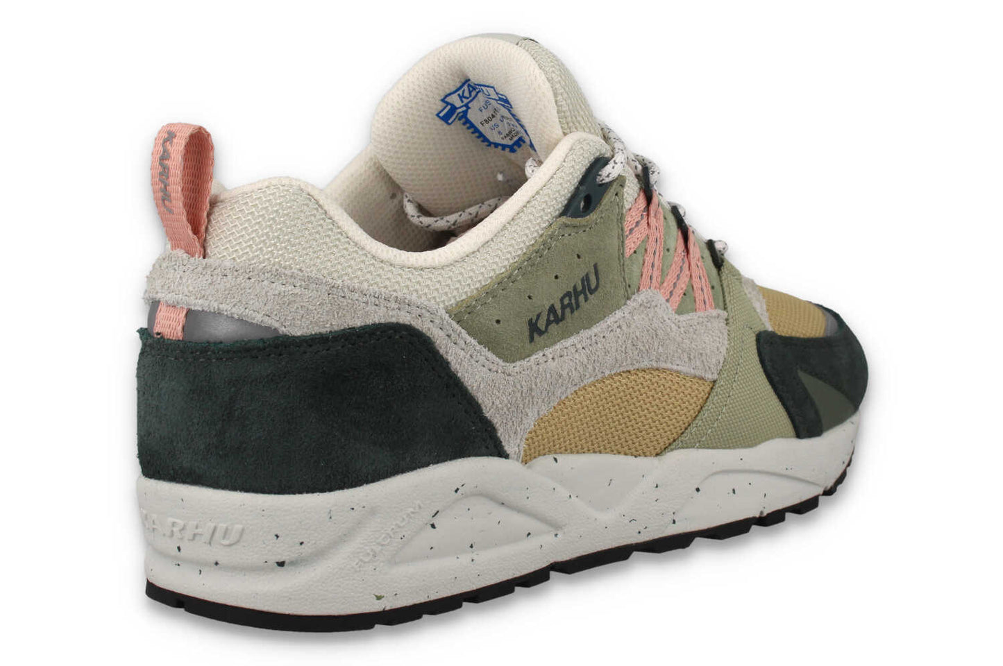 Fusion 2.0 - Schrittmacher Sneakerhandlung