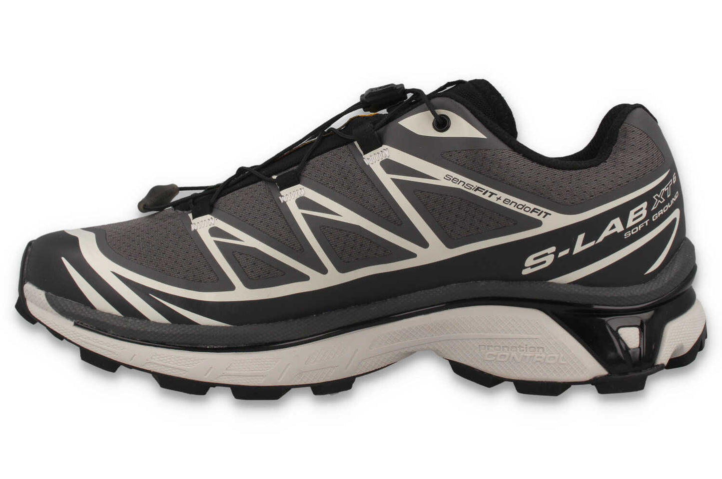 XT-6 - Schrittmacher Sneakerhandlung